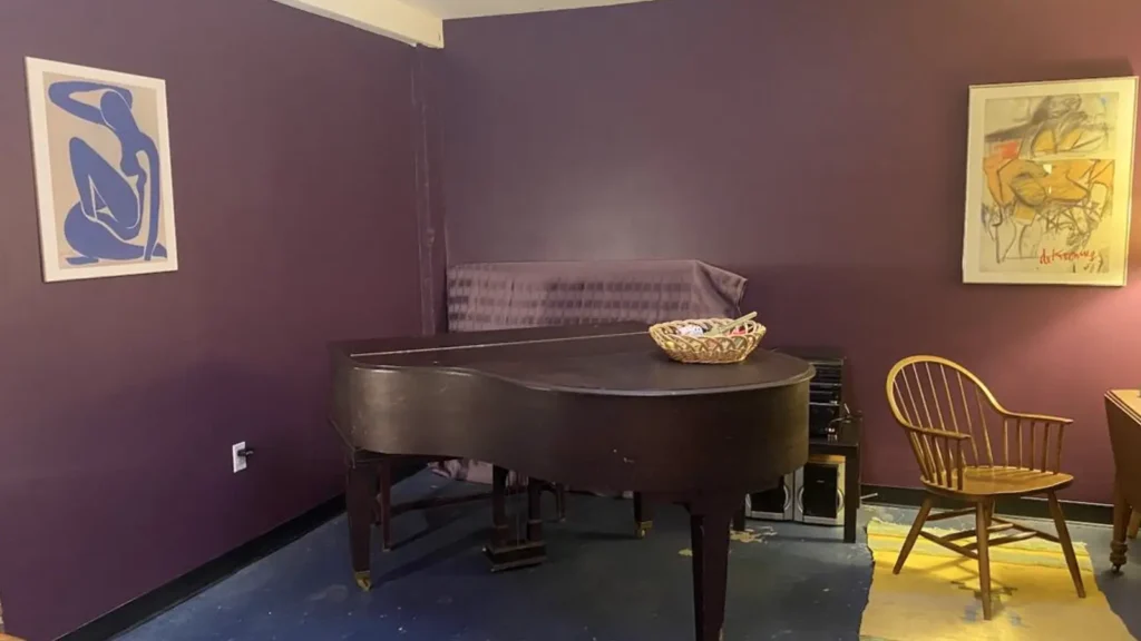 Lavender Room available for Rental