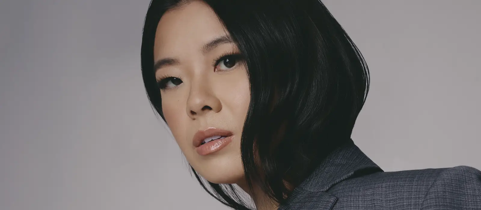 Vivian Tu Well Endowed Book Tour